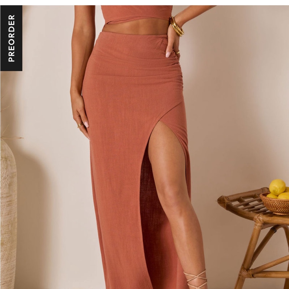 Vici Rust High-Slit Maxi Skirt Set - Picture 3 of 5